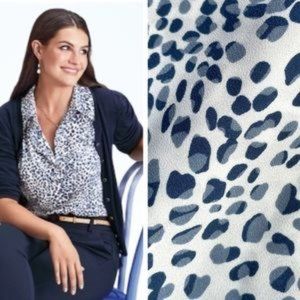 CAbi #5912 Catwalk Top Size Large